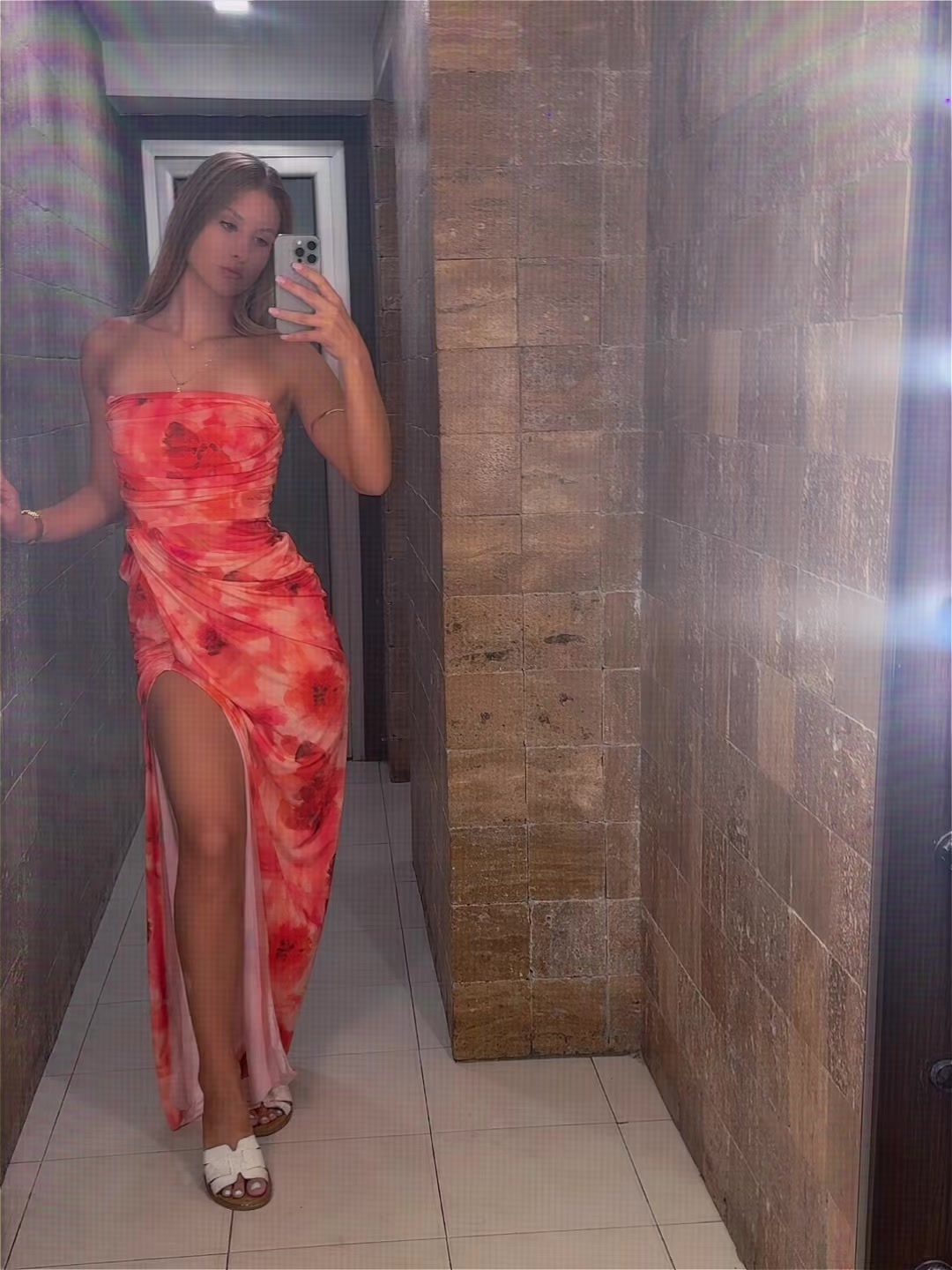 @👸🏼