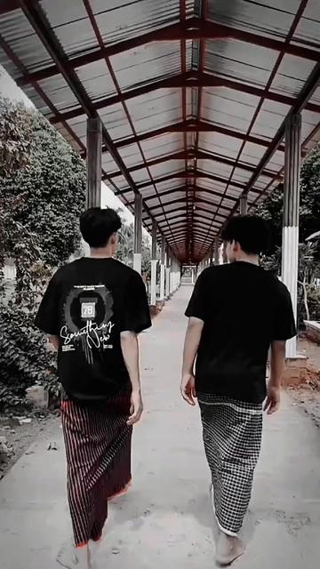 @𝐌𝐨𝐦𝐲🐝