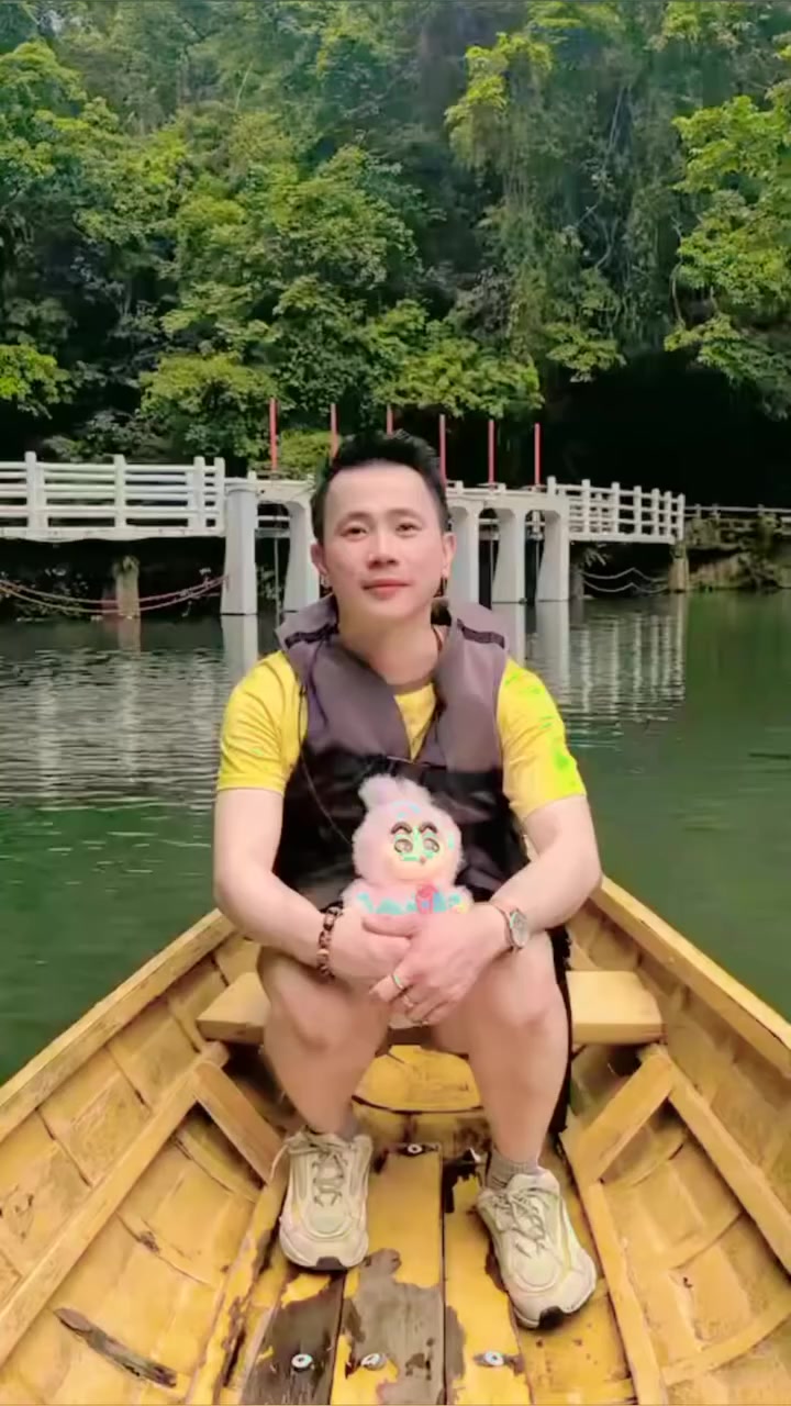 @Li Ao Manangan
