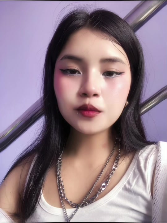@NISHA🐉