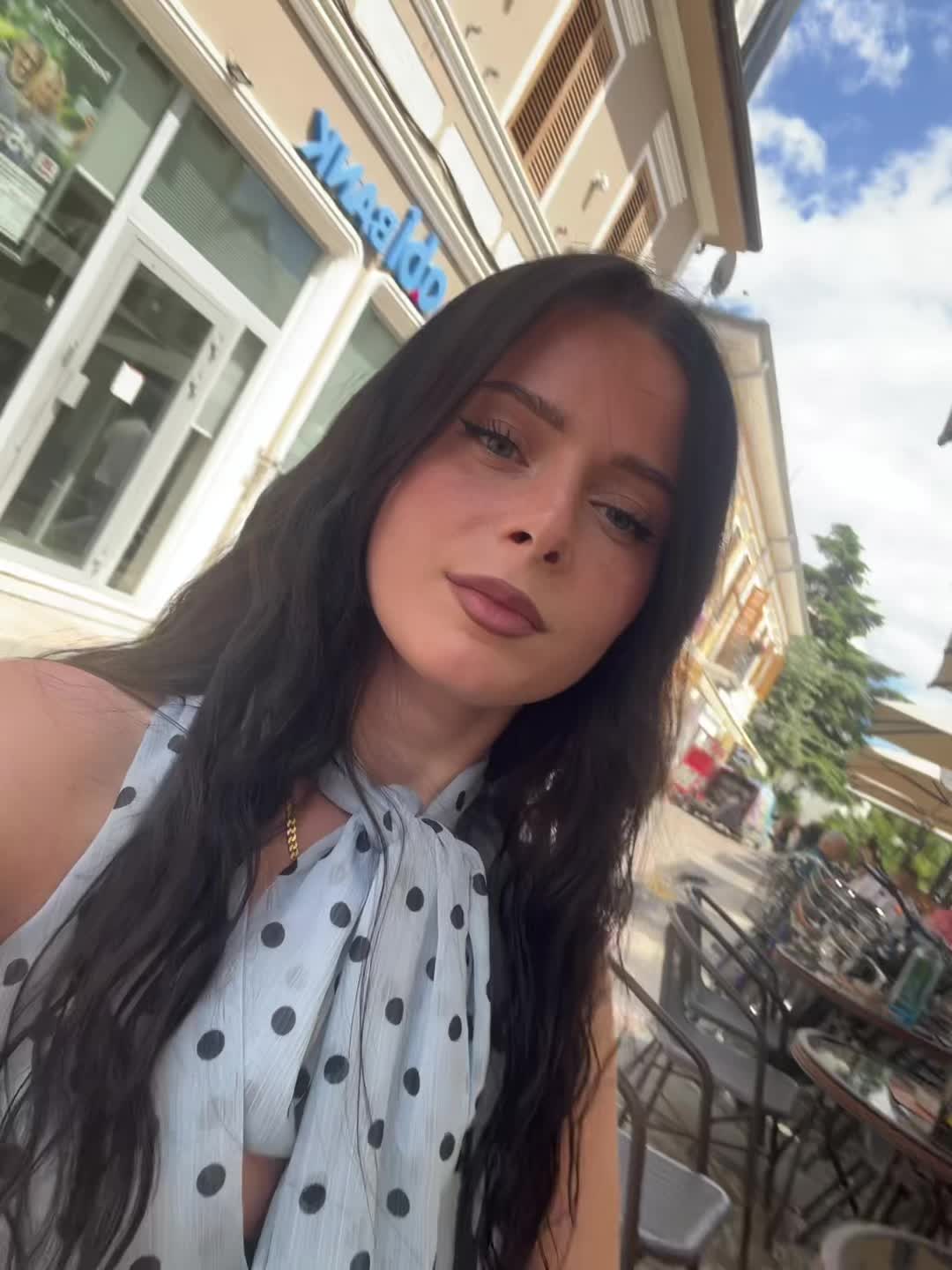 @Francesca999