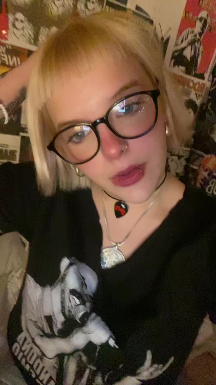 @Lena