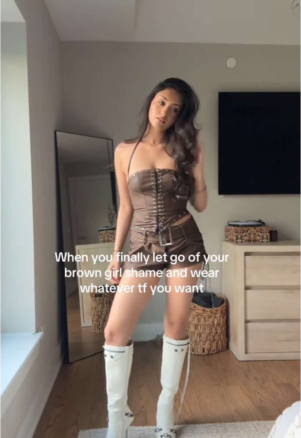 @Karina