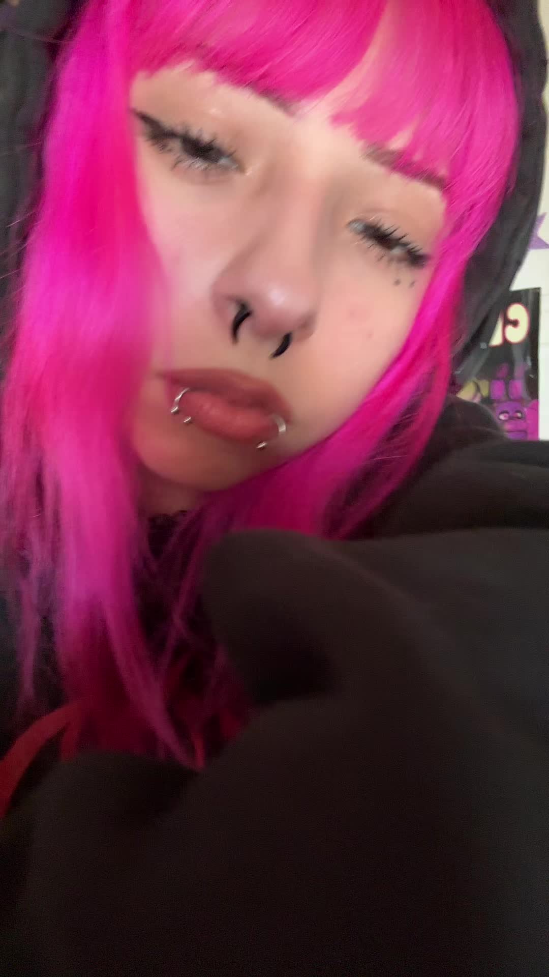 @𖣂 jewelcatx on ig ☽