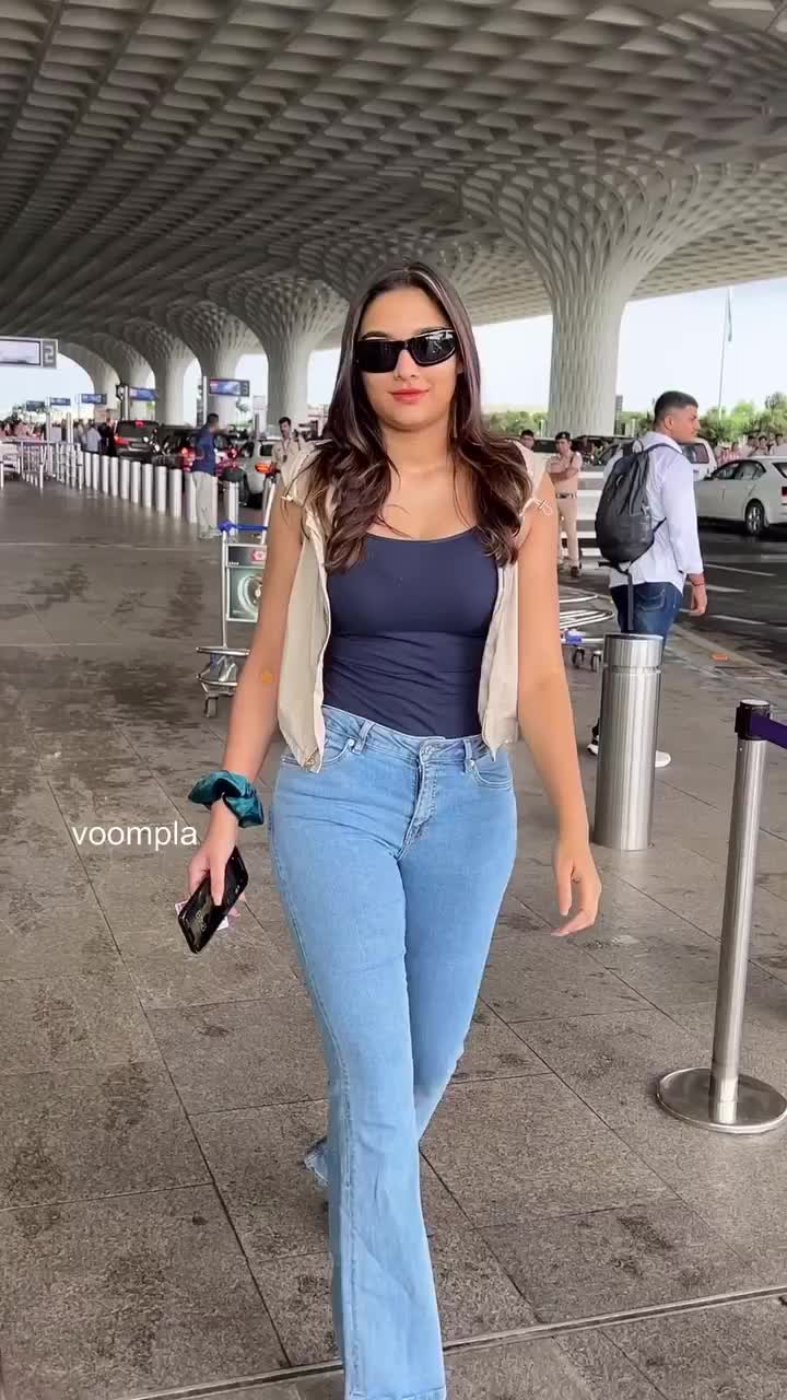 @saiee_manjrekar