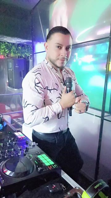 @ᴊᴄ ᴛʜᴇ ᴠɪʀᴜs🎙🎚️🎧🎤