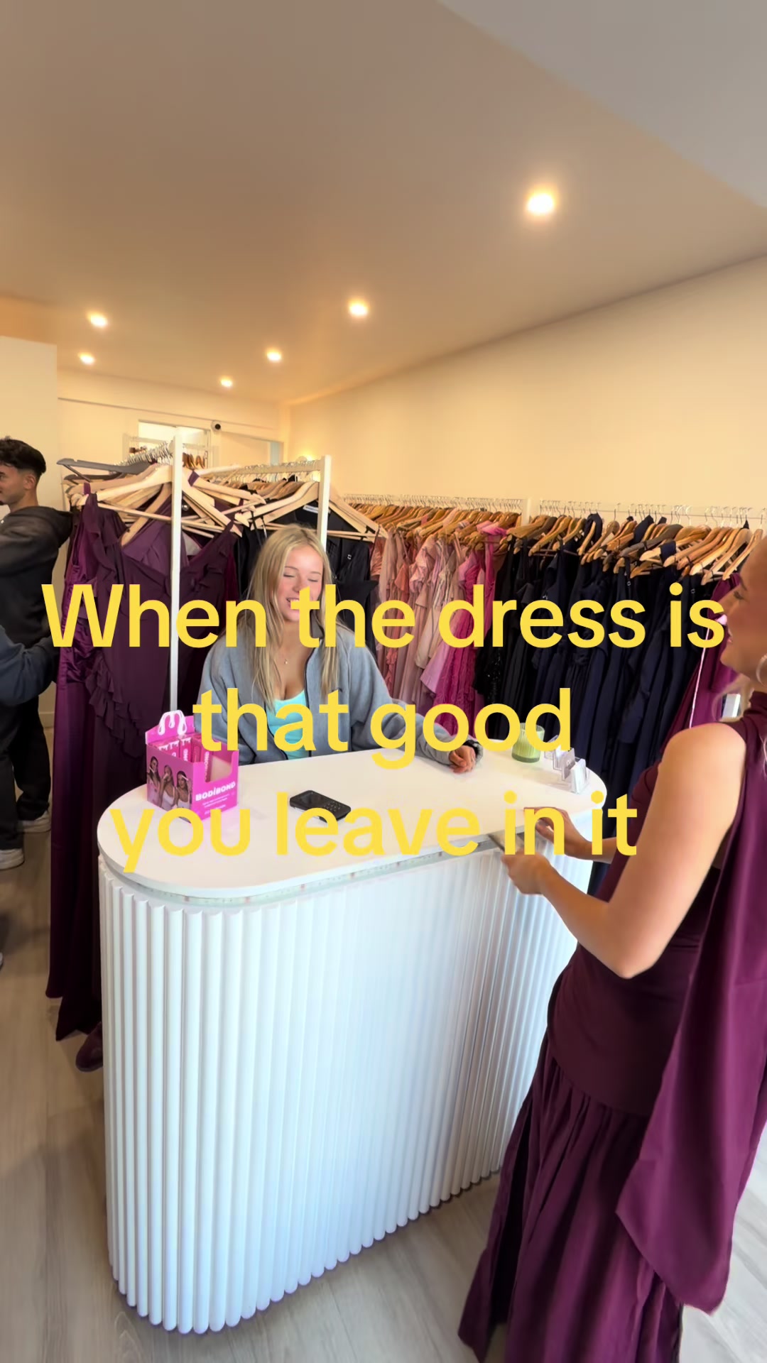 @hireme_au