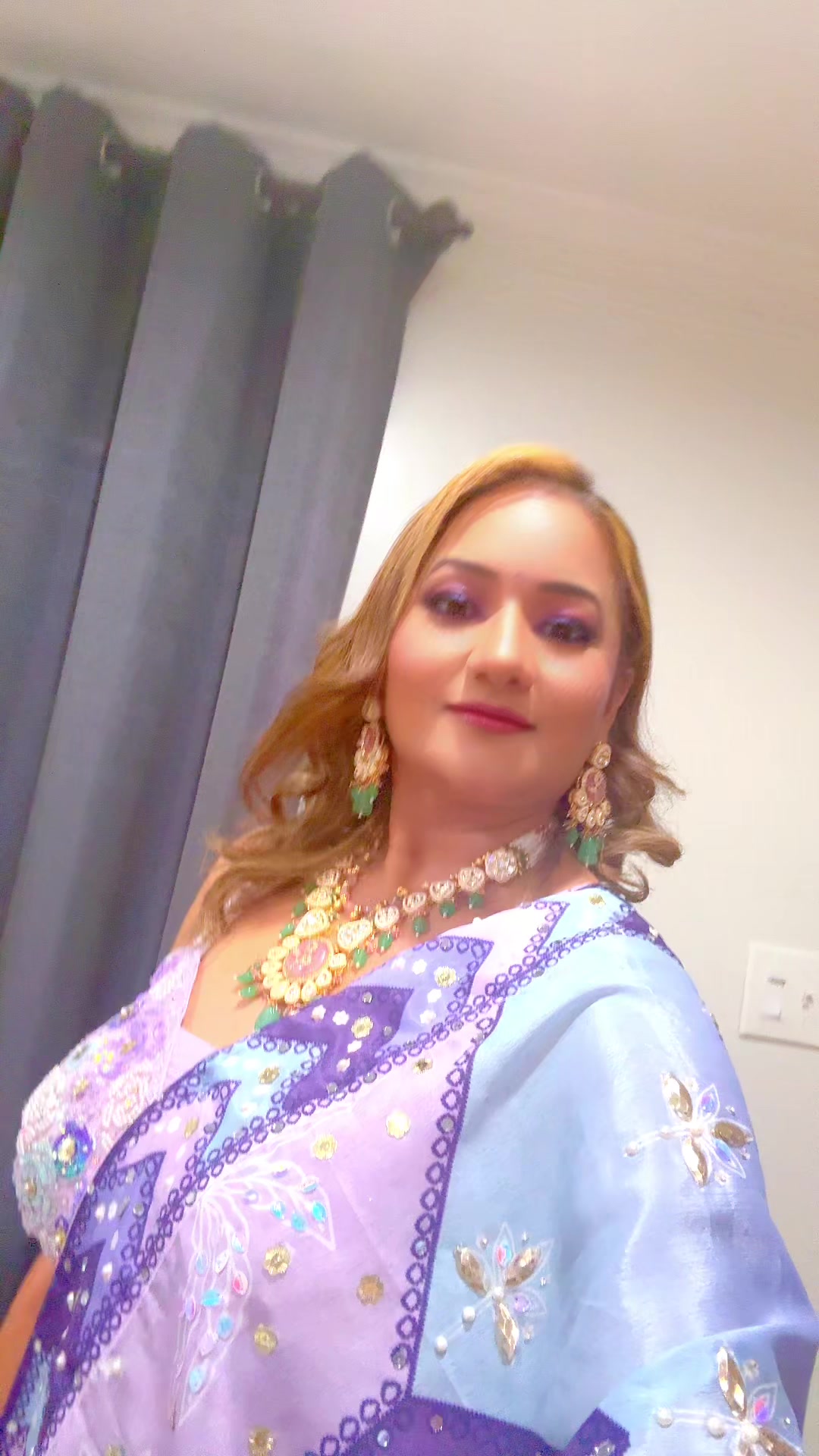 @kaur.M