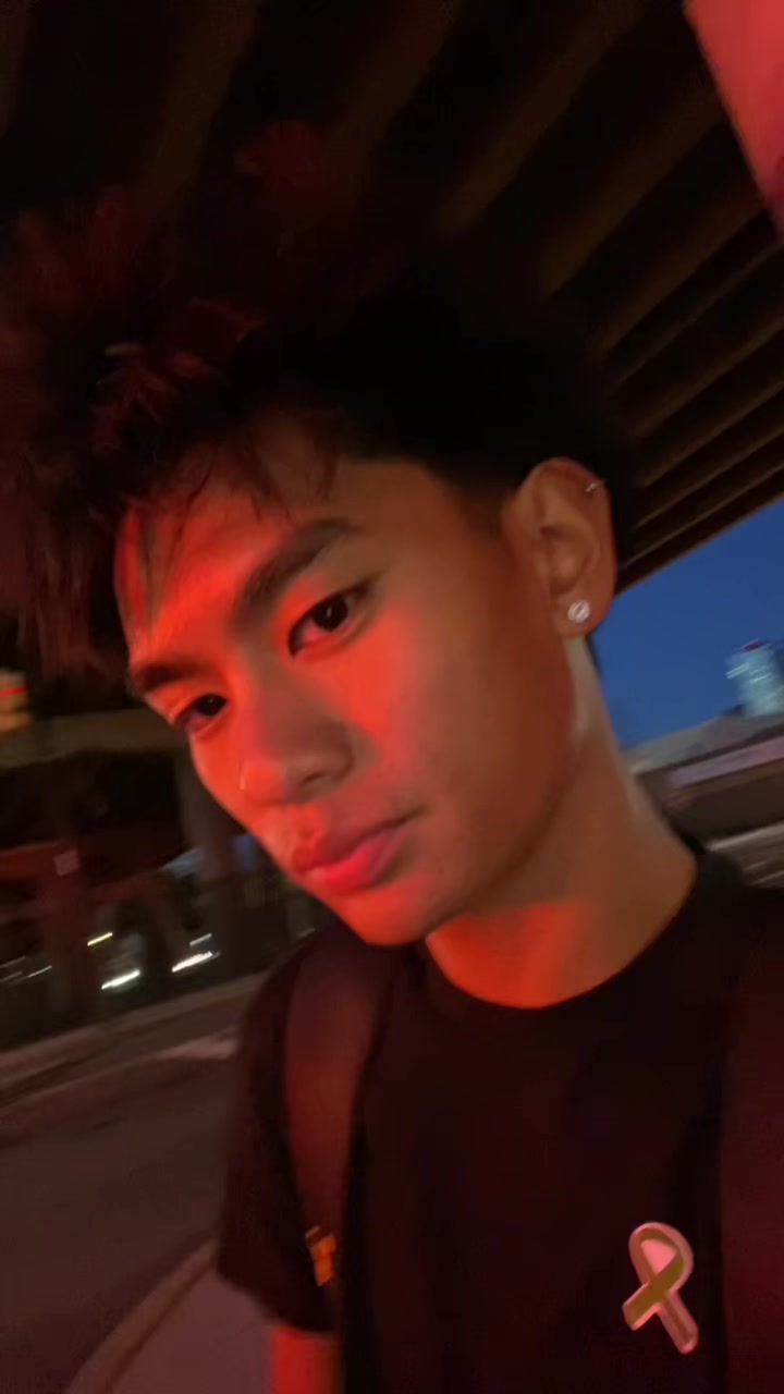 @Cj