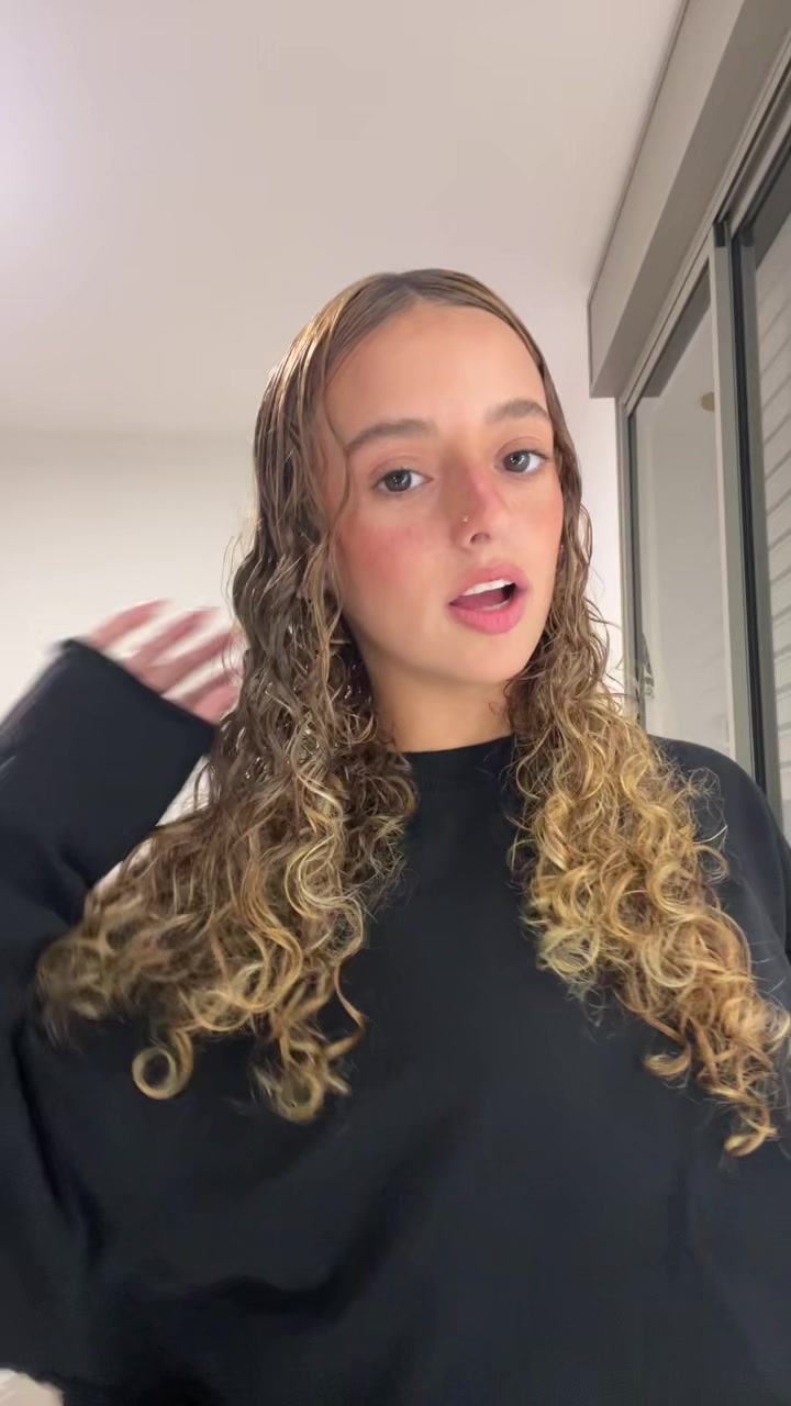 @😽