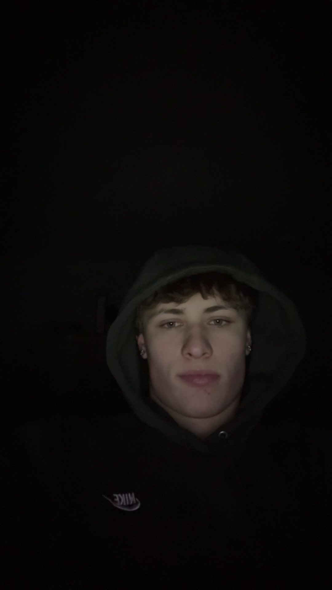 @j
