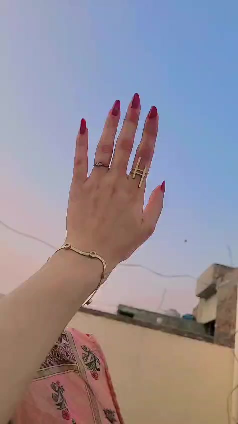 @Alina khan