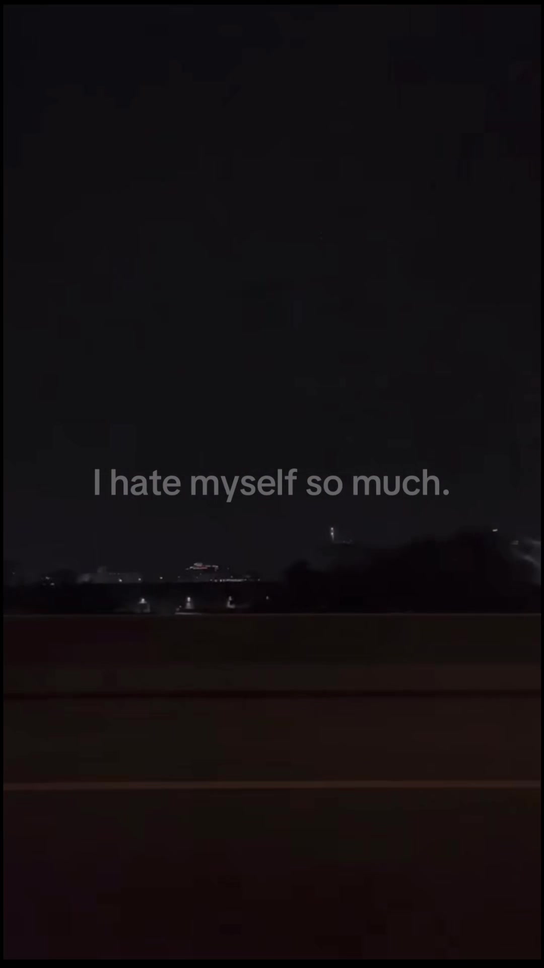 @⃟