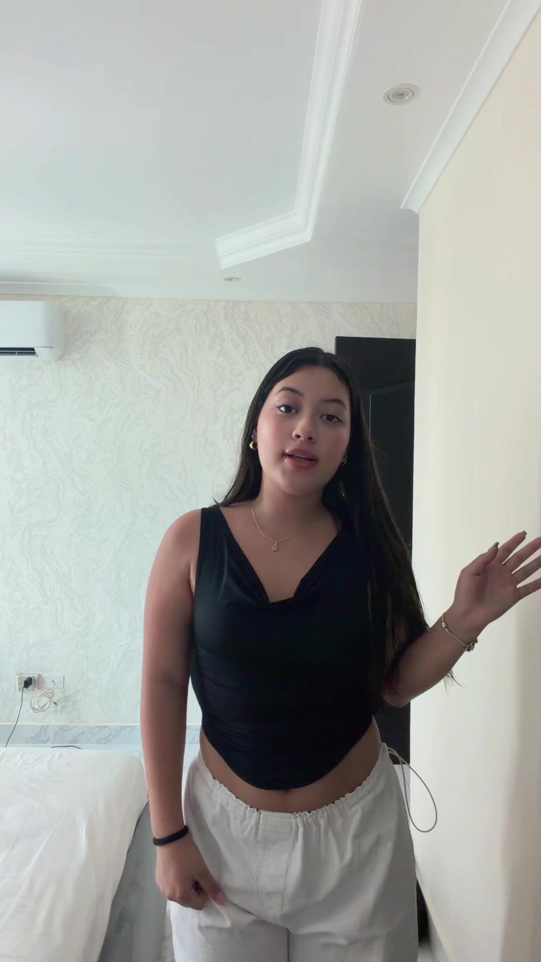 @Domenik