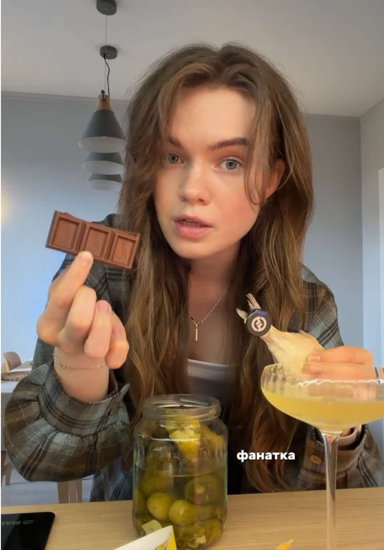 @алёна хангри