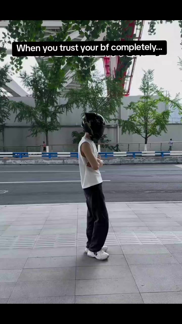 @晨 Cheng