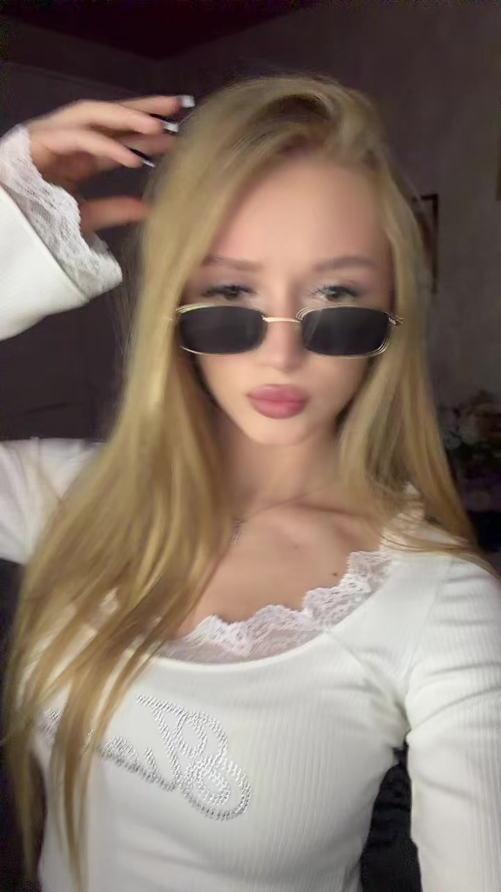 @Тгк: giggle_
