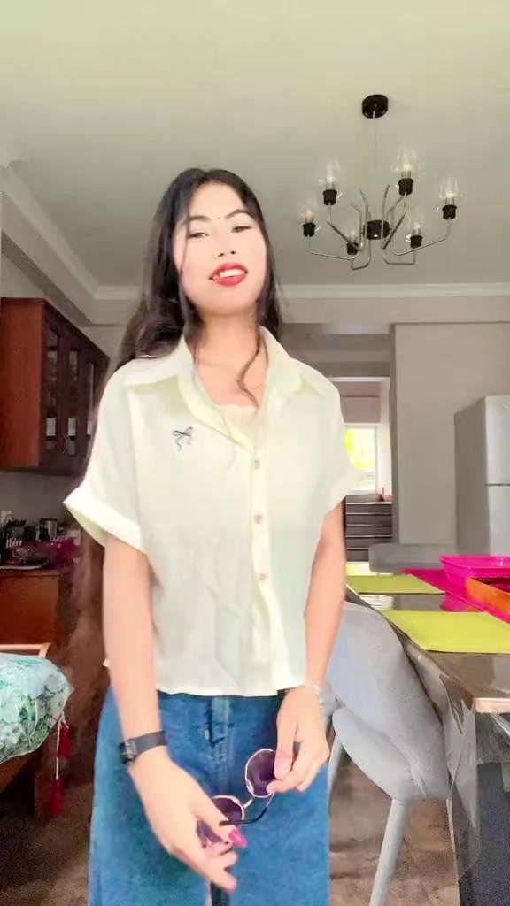 @Radha💦✨