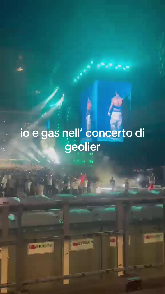 @Gianpi_Napoletano