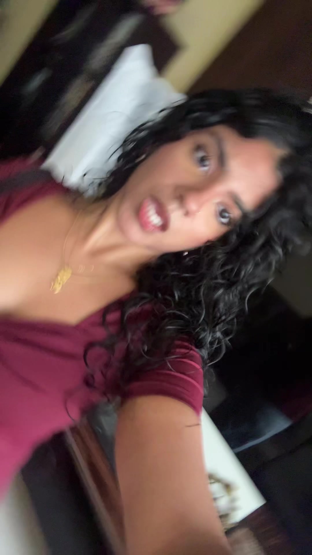 @anazz