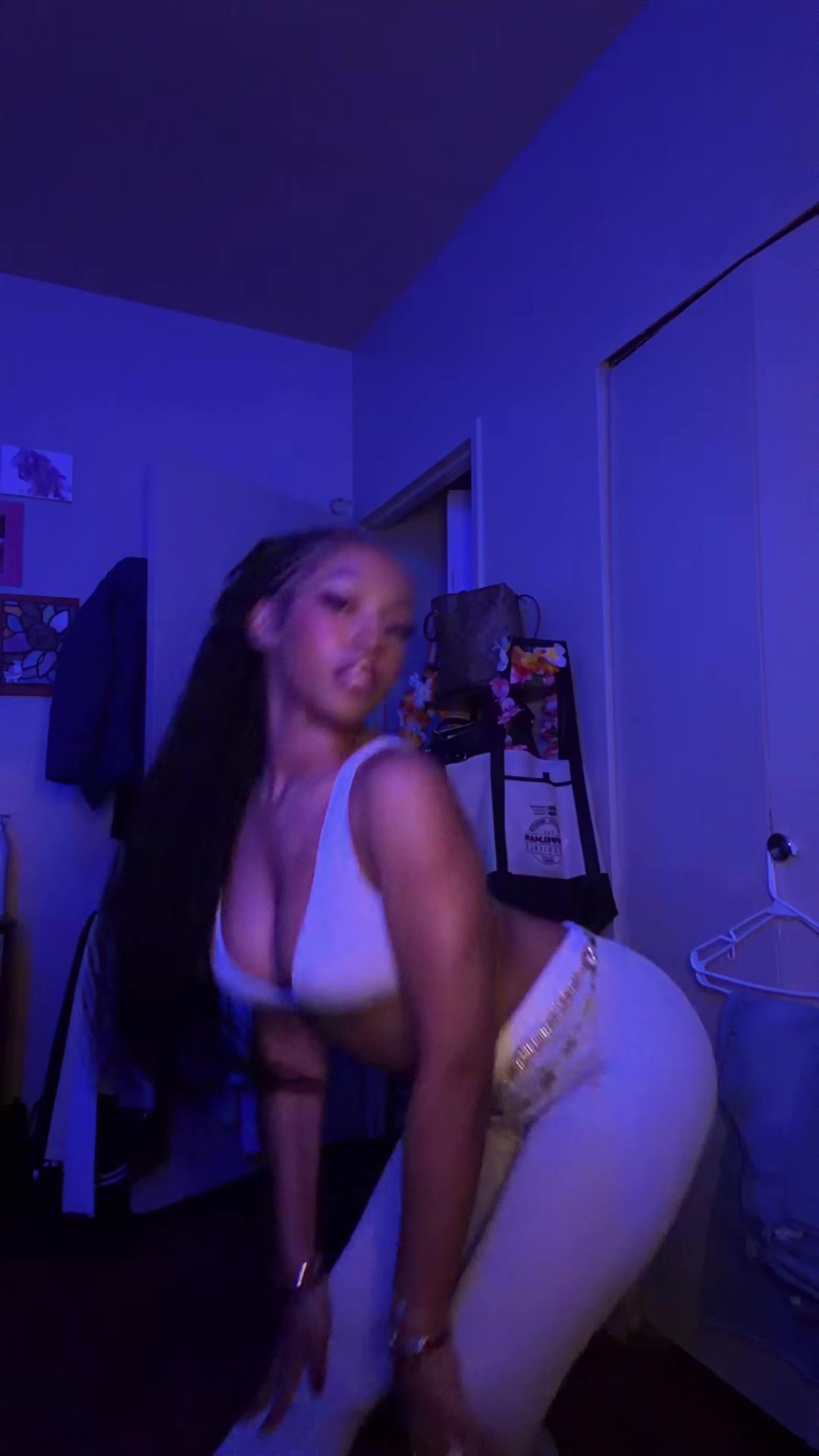 @manii🎀.