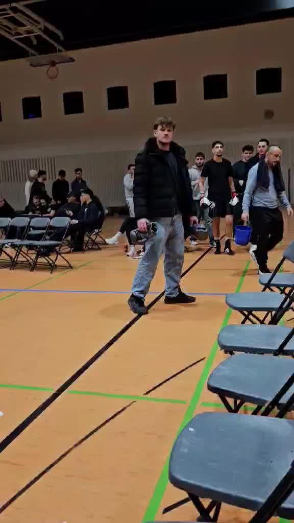 @..
