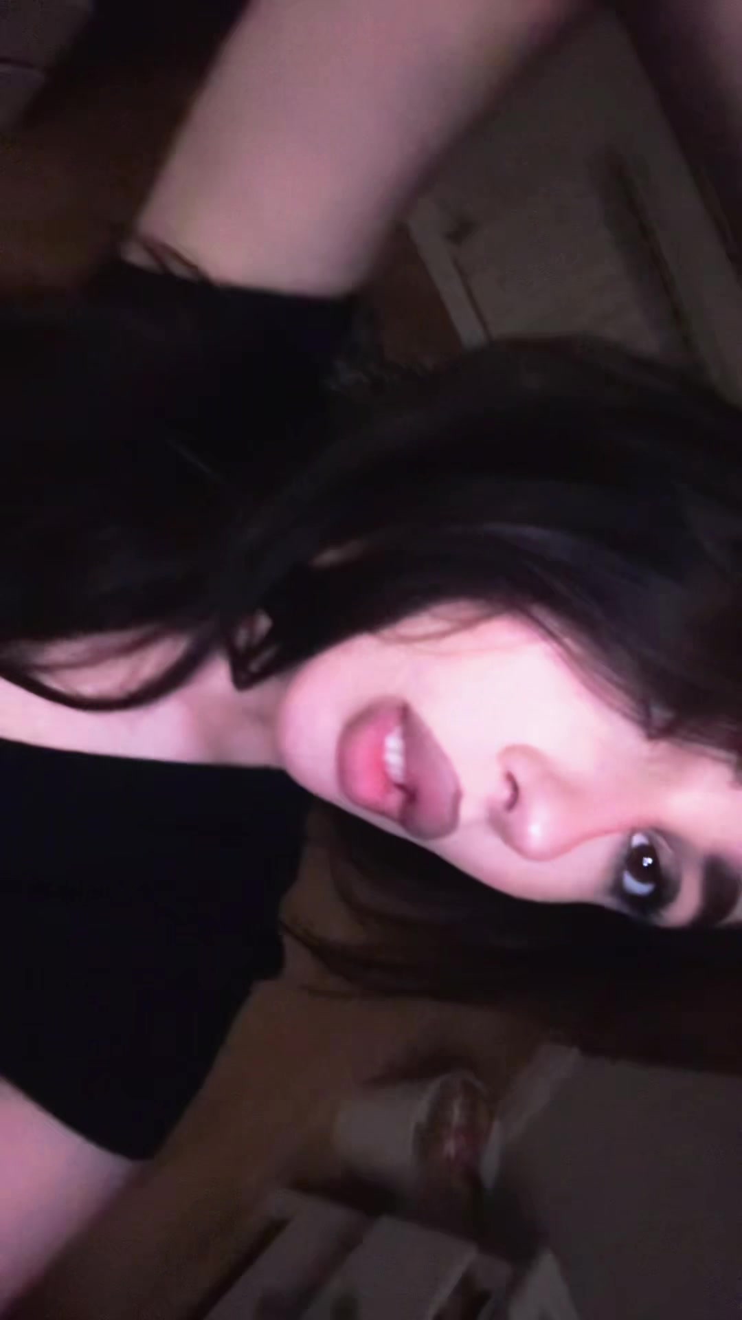 @💋