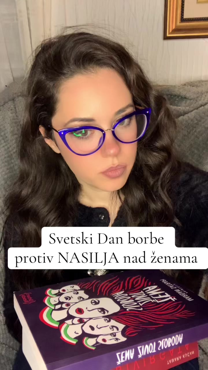 @Sandra_Bookrunner/ BookTok
