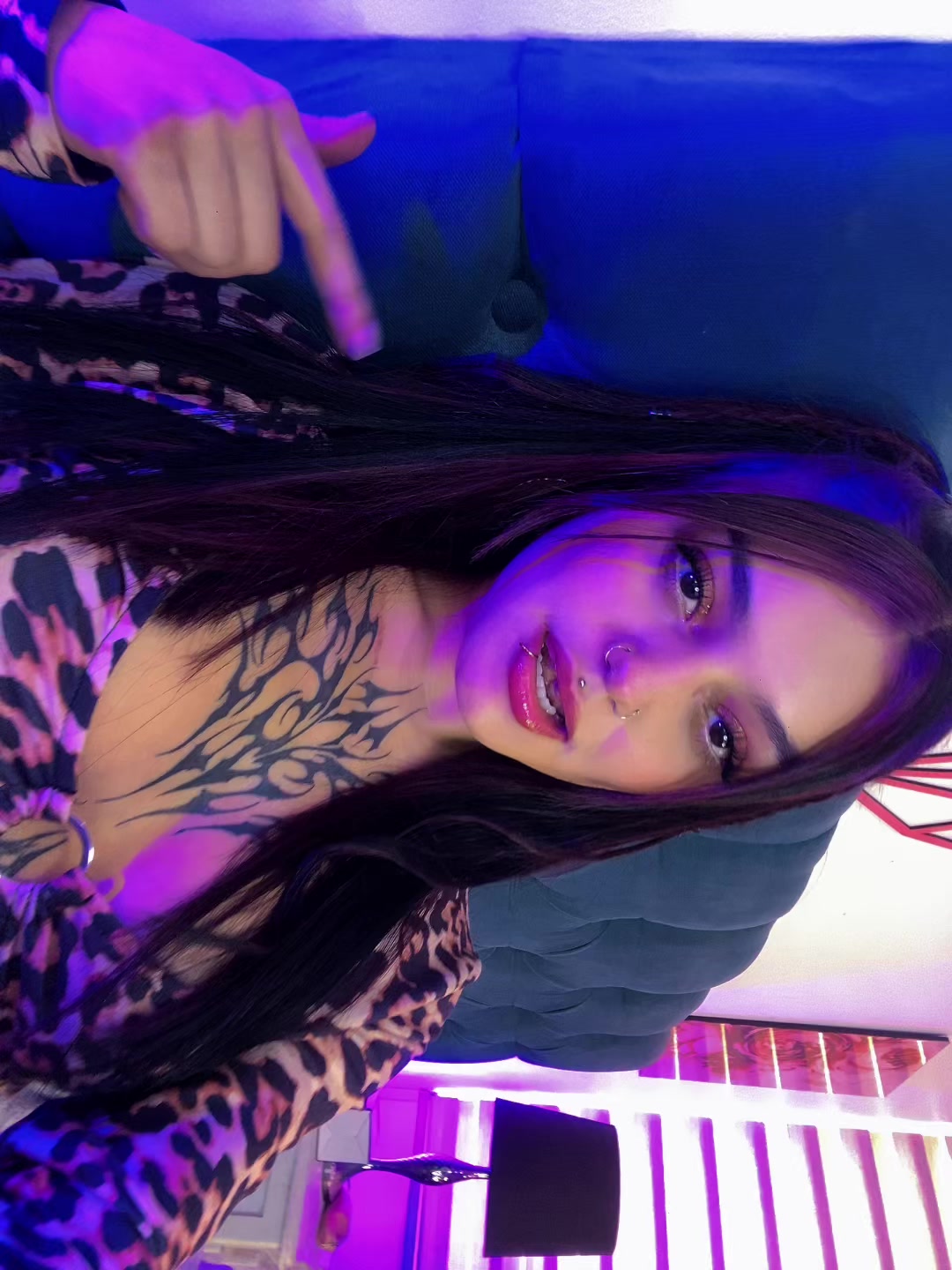 @Soyvalentinar1