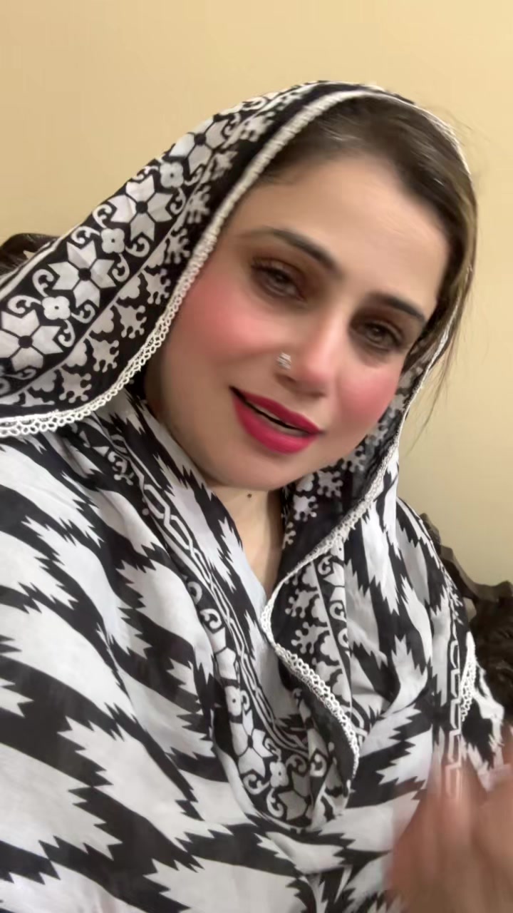 @Munazza rizvi Official