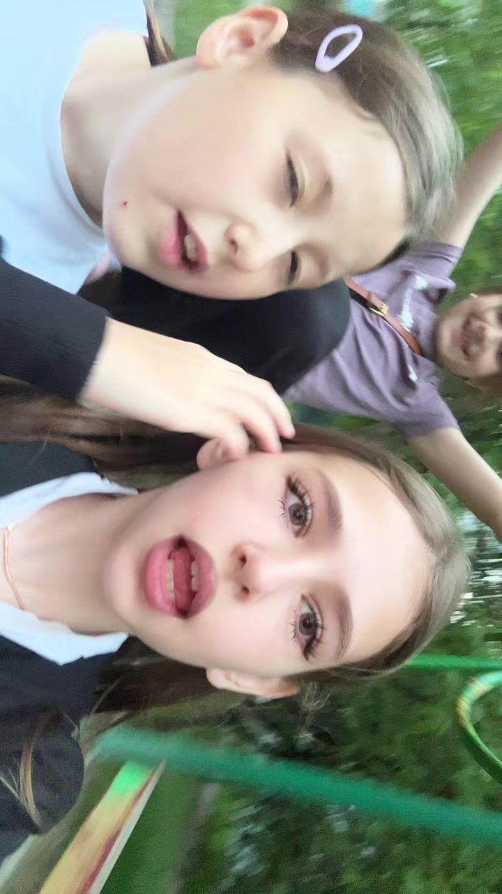@🙈
