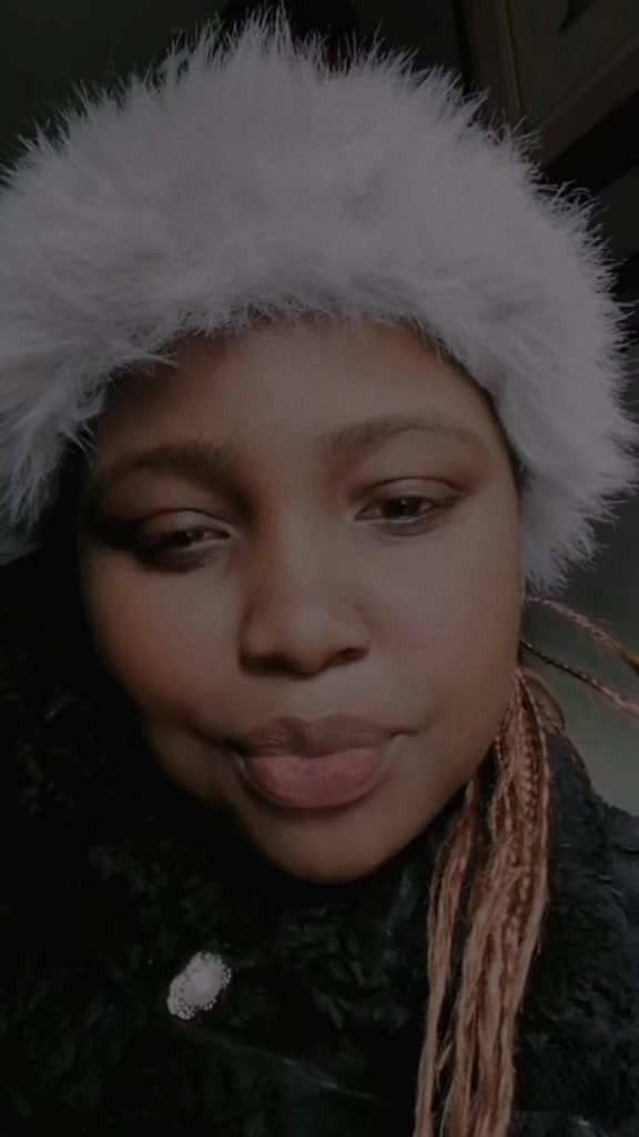 @Queenyabo👑❤️🤍