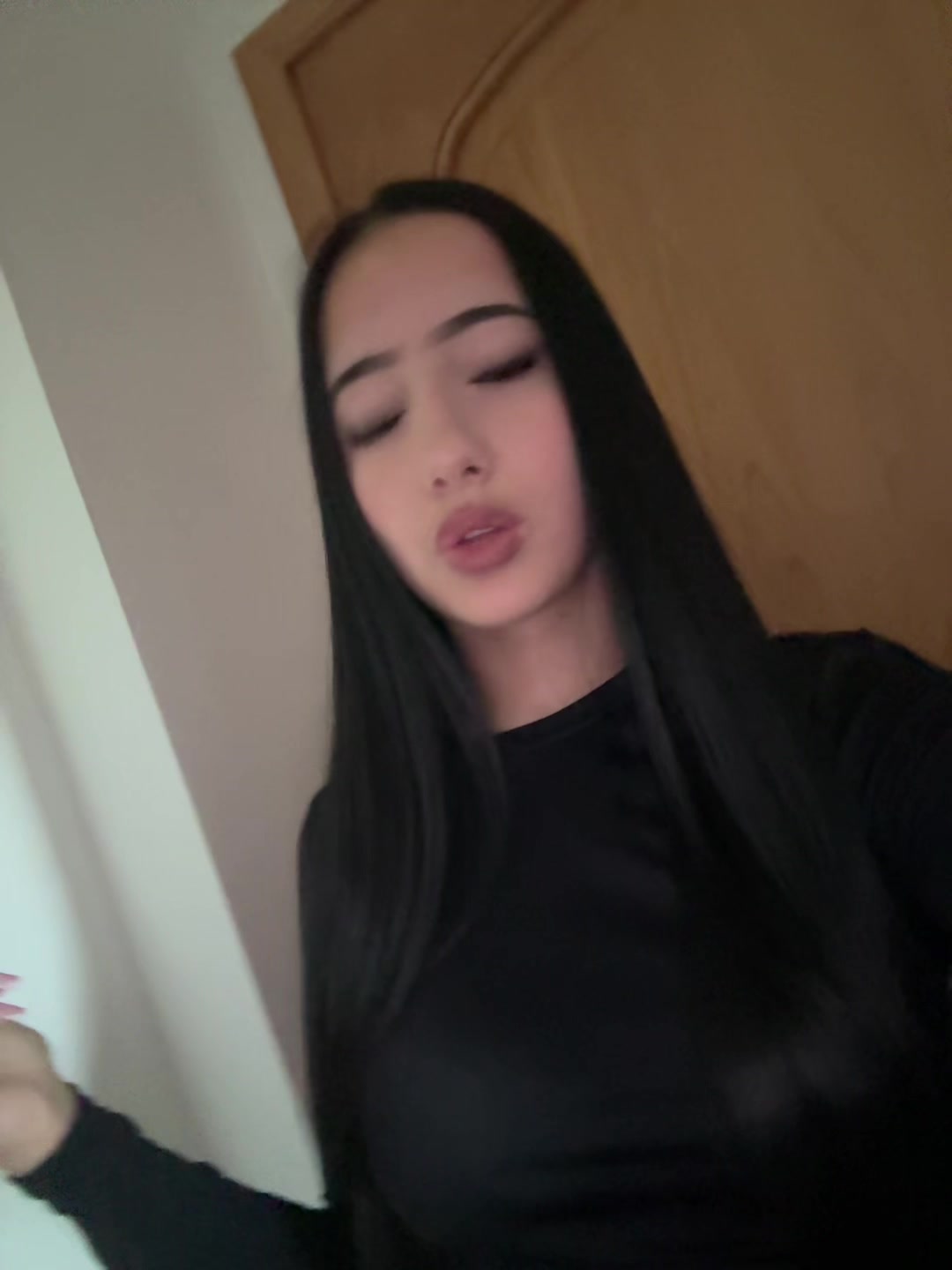 @𝓰𝓻𝓮