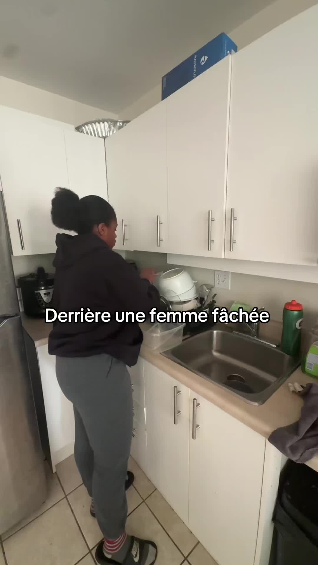 @🧑🏿&zwj;🦱👧🏾