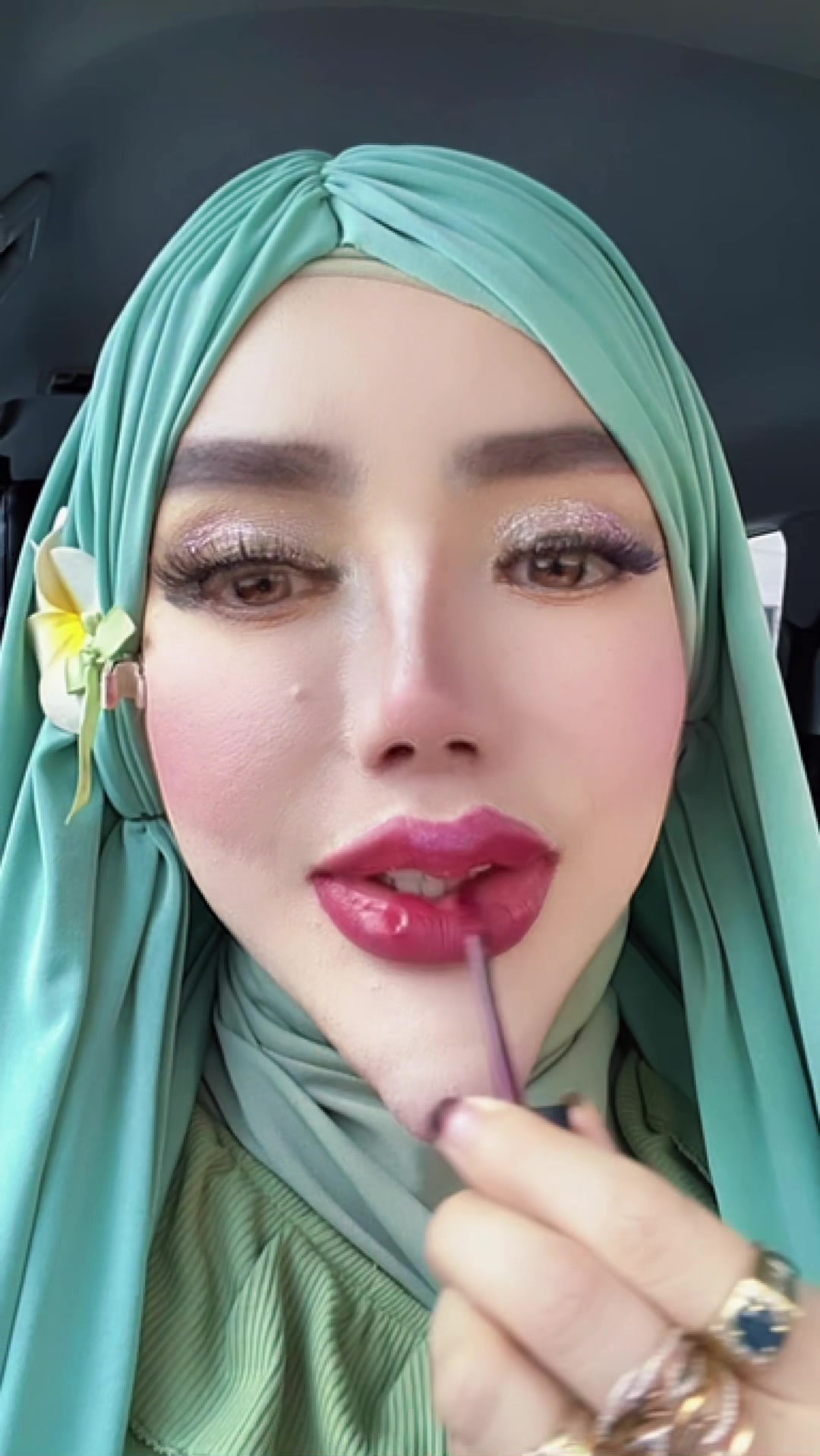 @Yuni Jasminebutiq