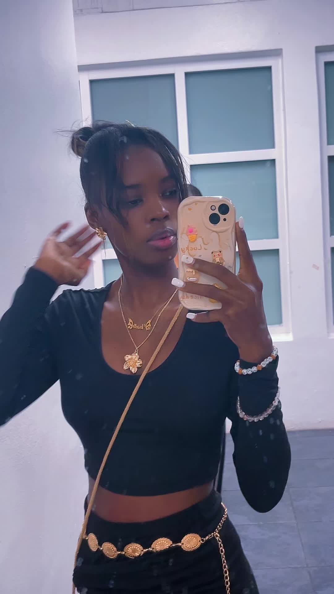 @🌴🥥𝑀𝒶𝓇𝒾𝑒𝓁𝓁𝑒