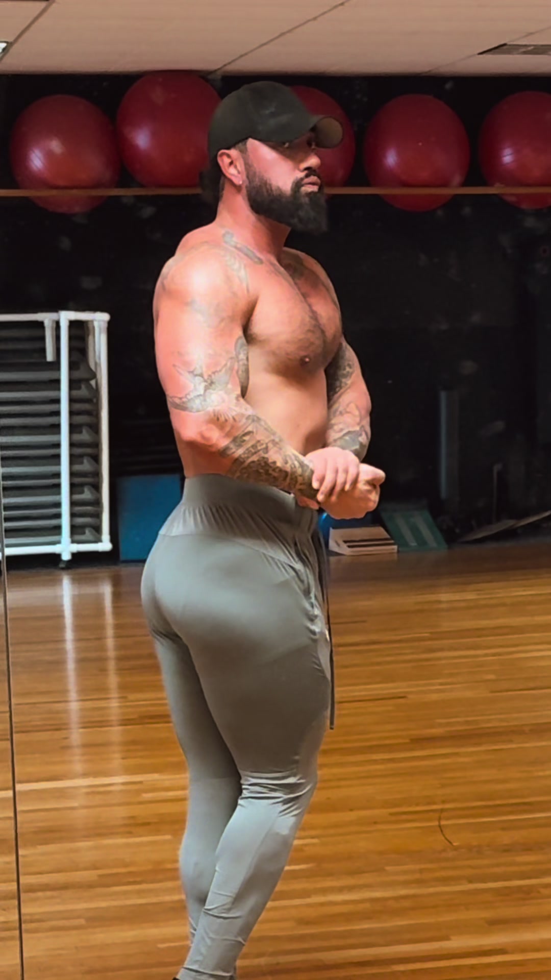 @JayR.90