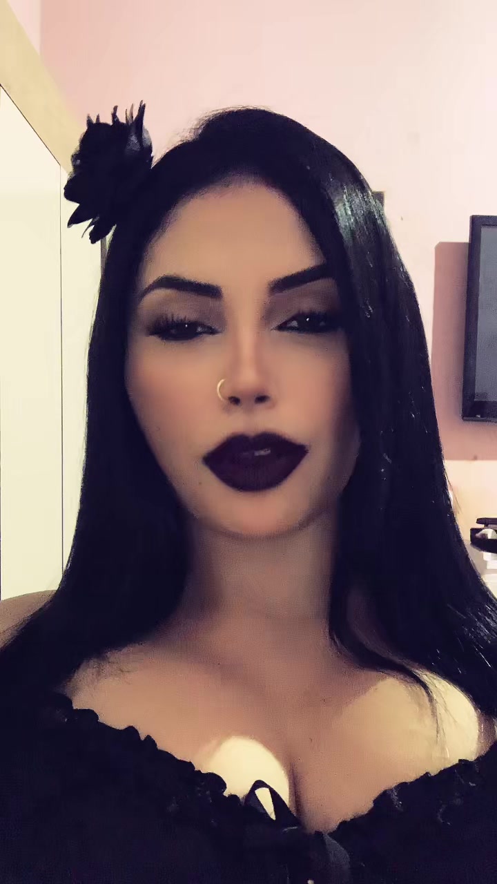 @B💋