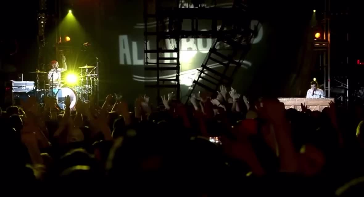 @||-// William |-/