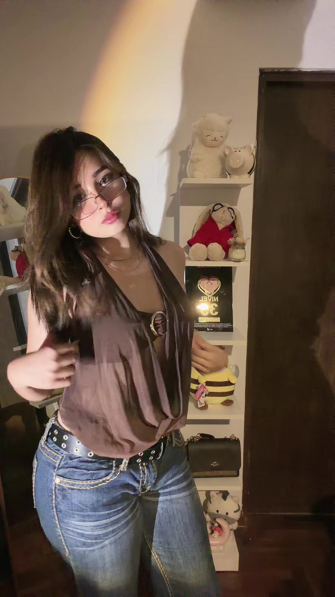 @Ani 🧃