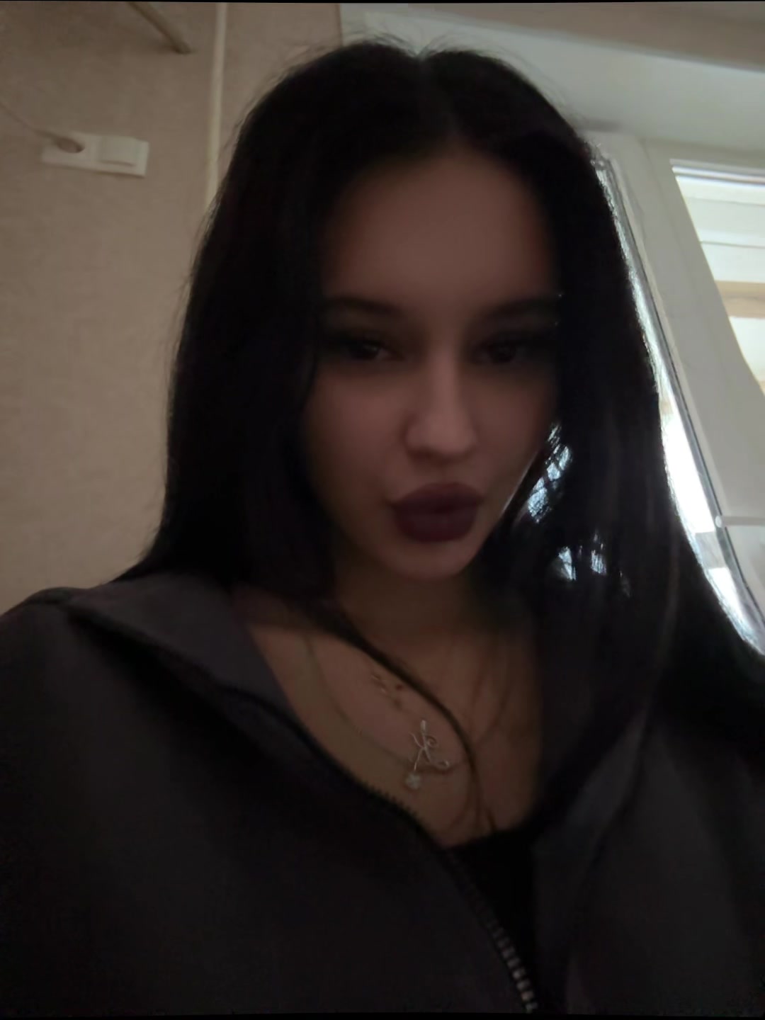 @темный романтик🕸️
