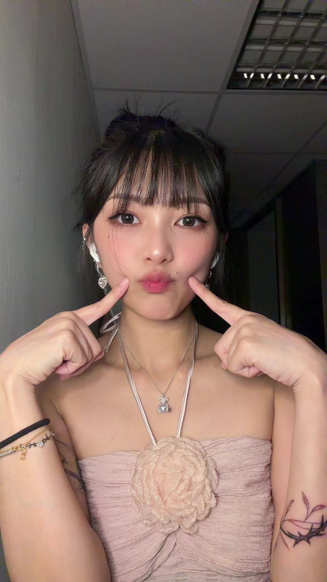 @吸血鬼姐姐🧛🏻&zwj;♀️
