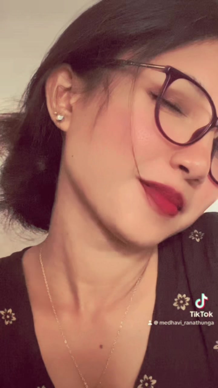 @Medhavi Ranathunga✨