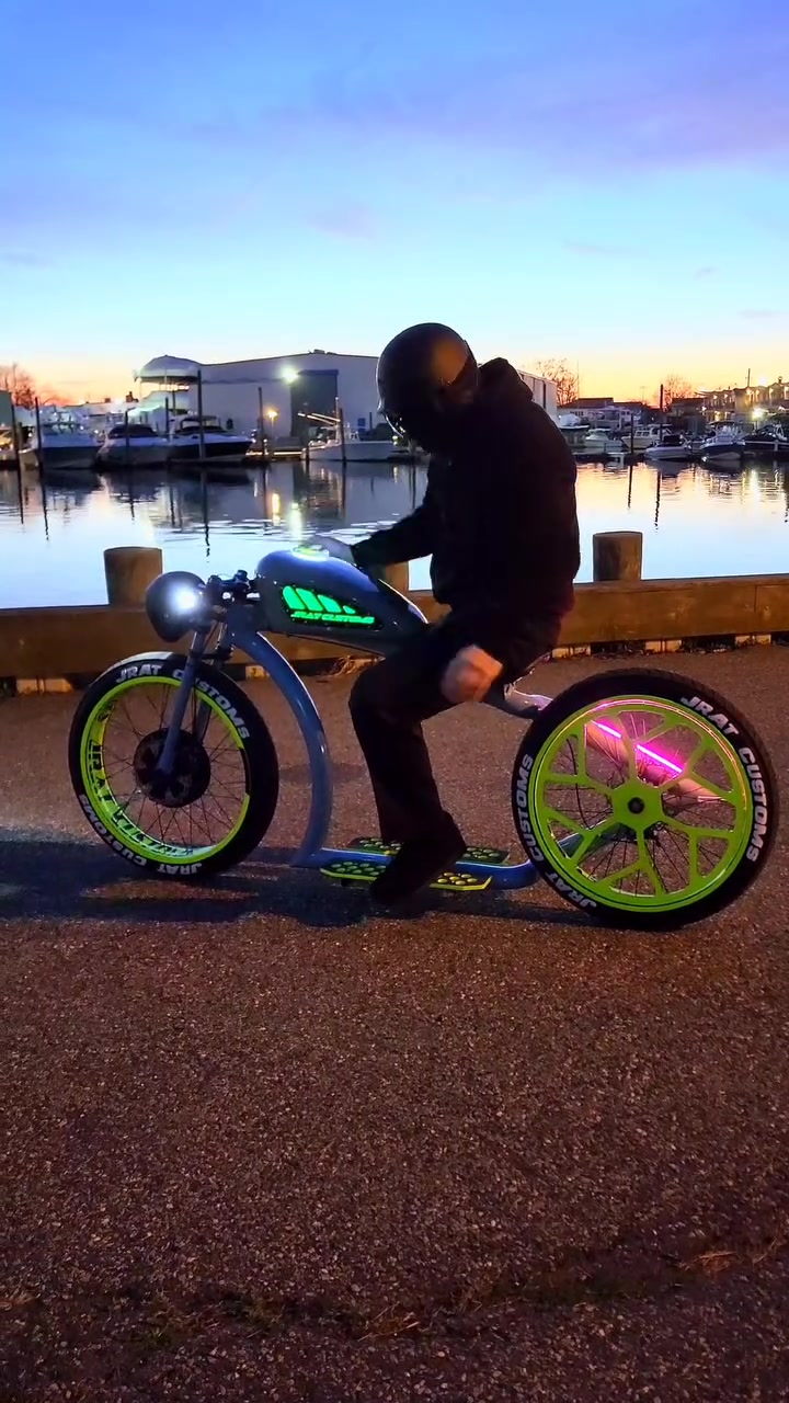 @Jrat Custom E-Bikes