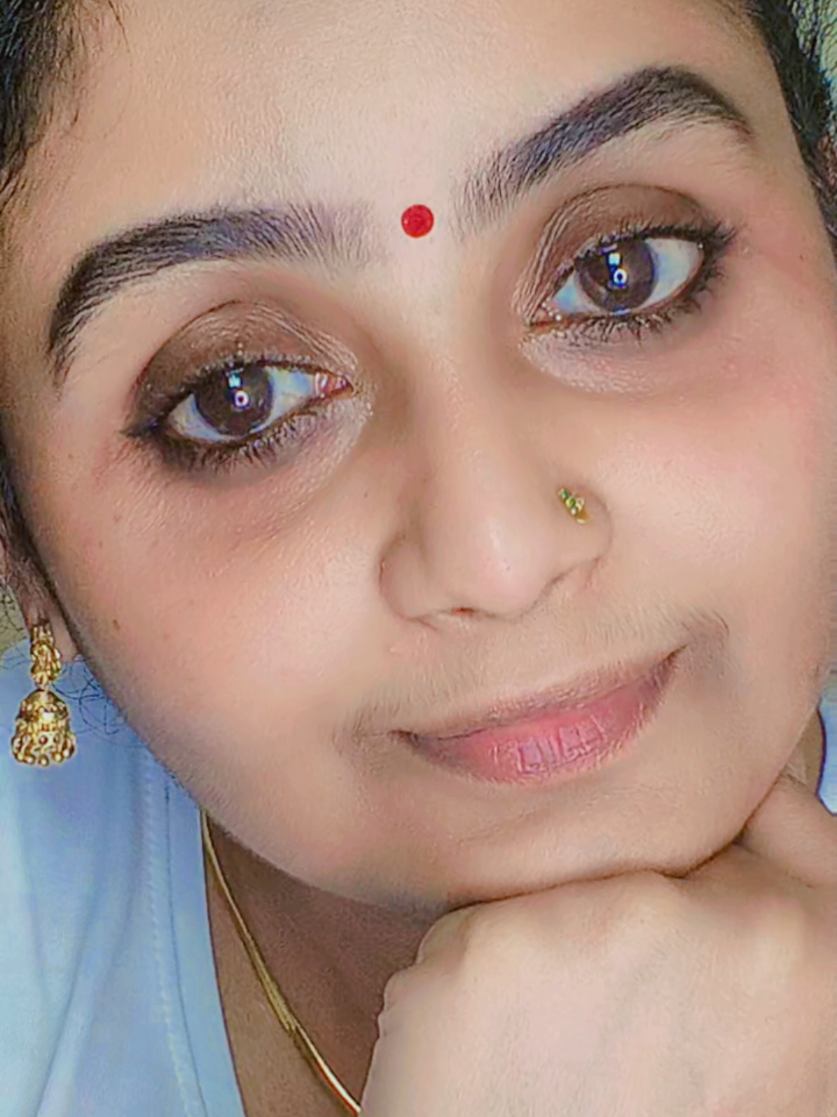 @🧿🦋DHanYA SUreSh🦋🧿
