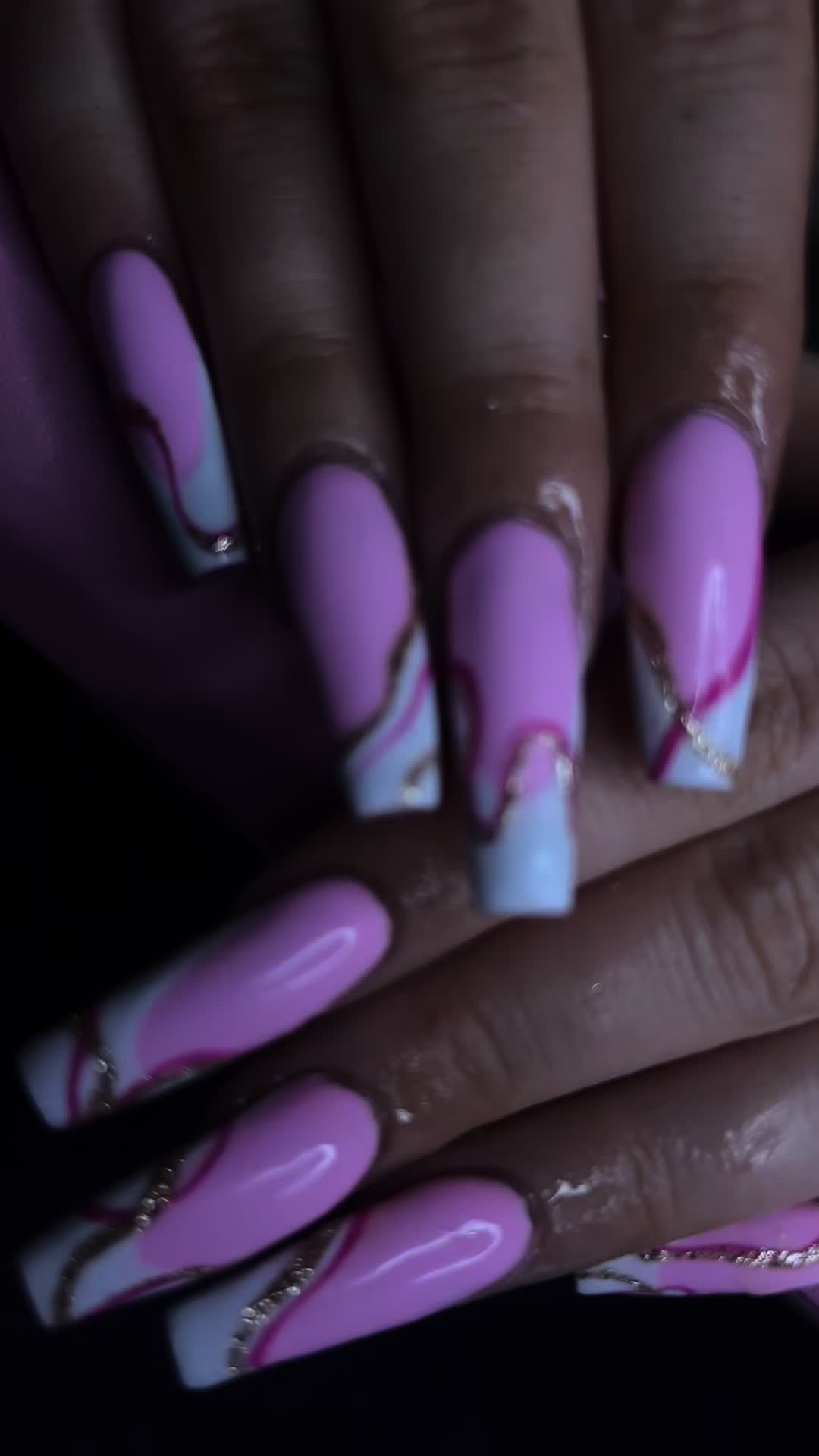 @luxebeautiebar