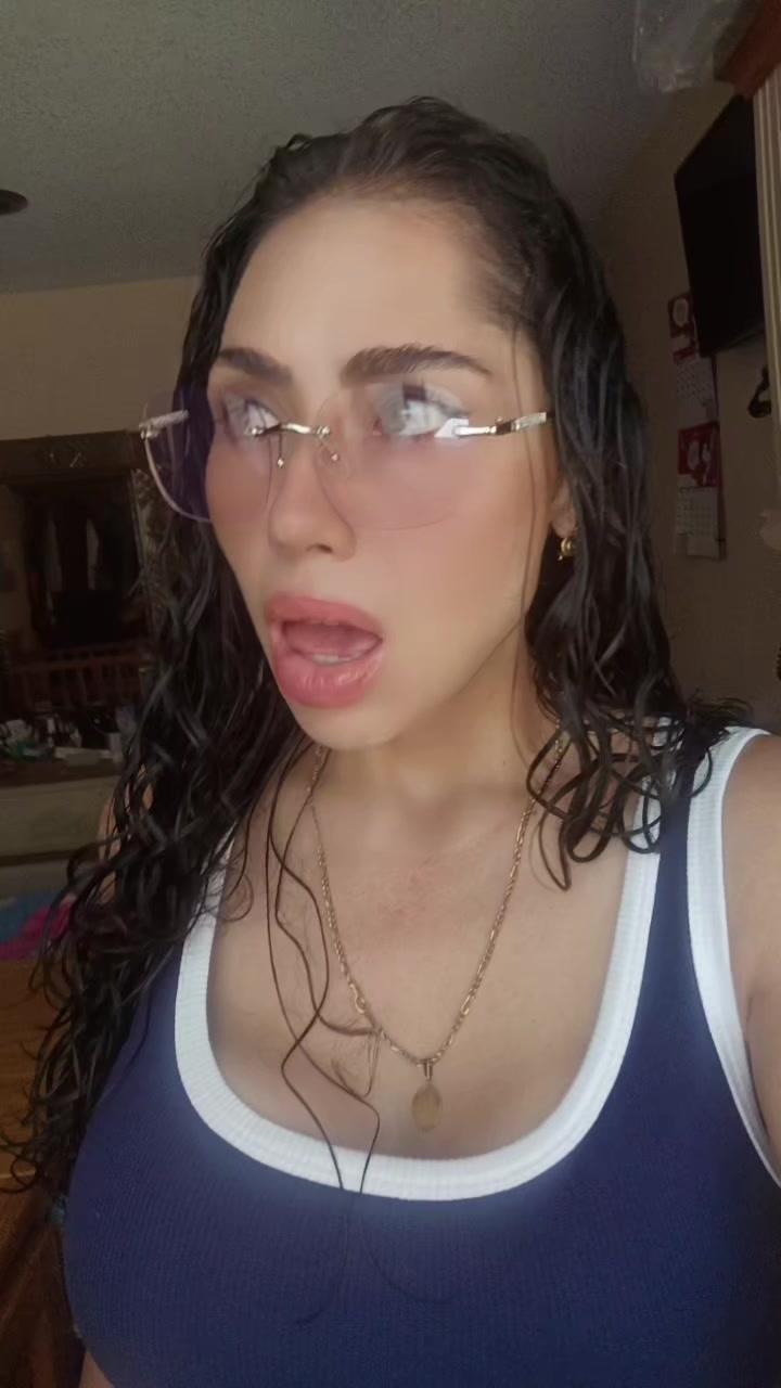 @Esvega