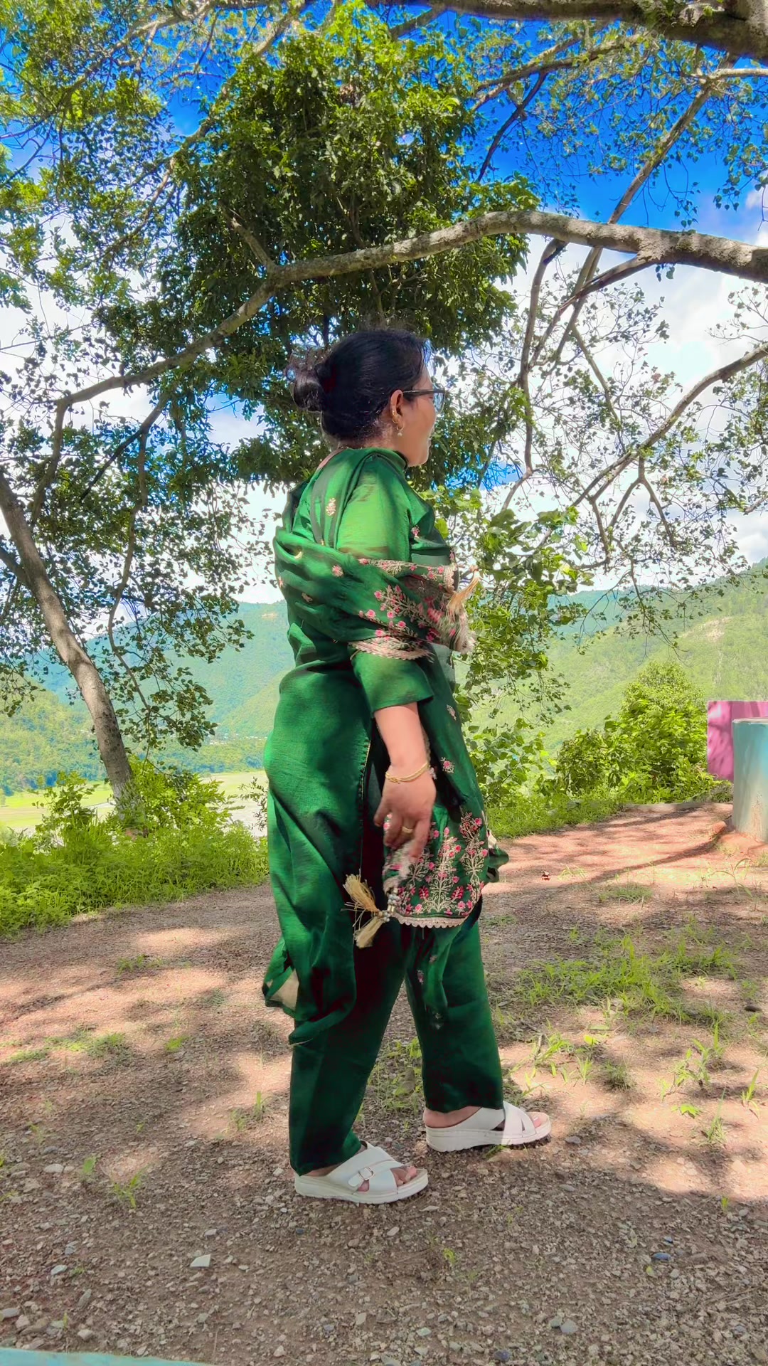 @iswora0