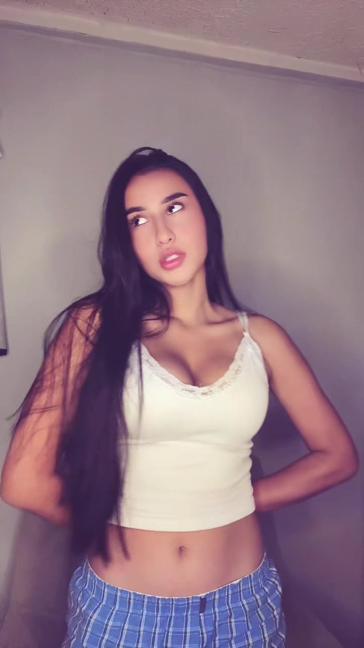 @๐ Valentina Martinez ๐