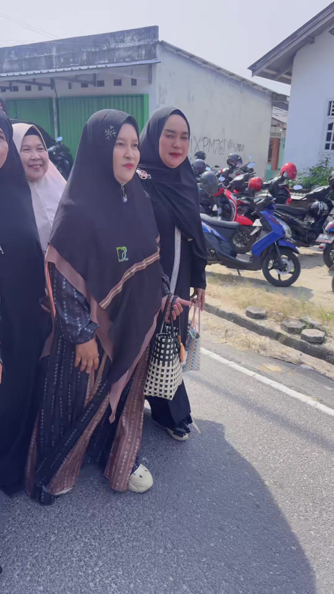 @erliyani